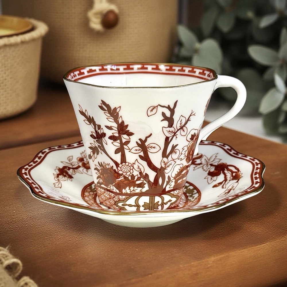 VTG Coalport Indian Tree Coral Tea Cup & Saucer Bone China‎ Scalloped Gold Trim